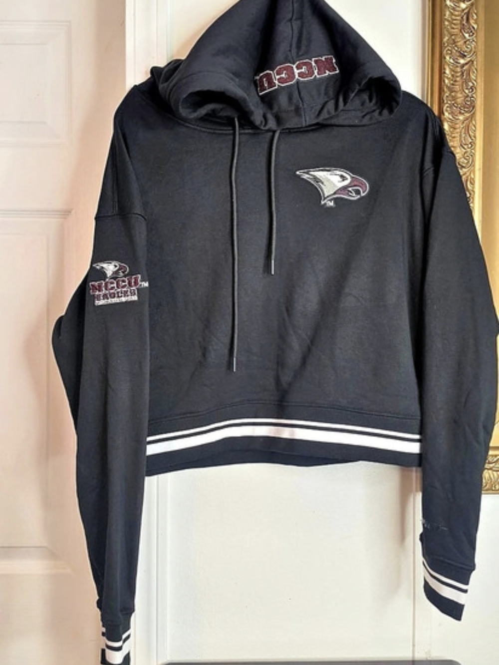 Pro Standard NCCU Eagles hoodie Black & White Size Medium Like New